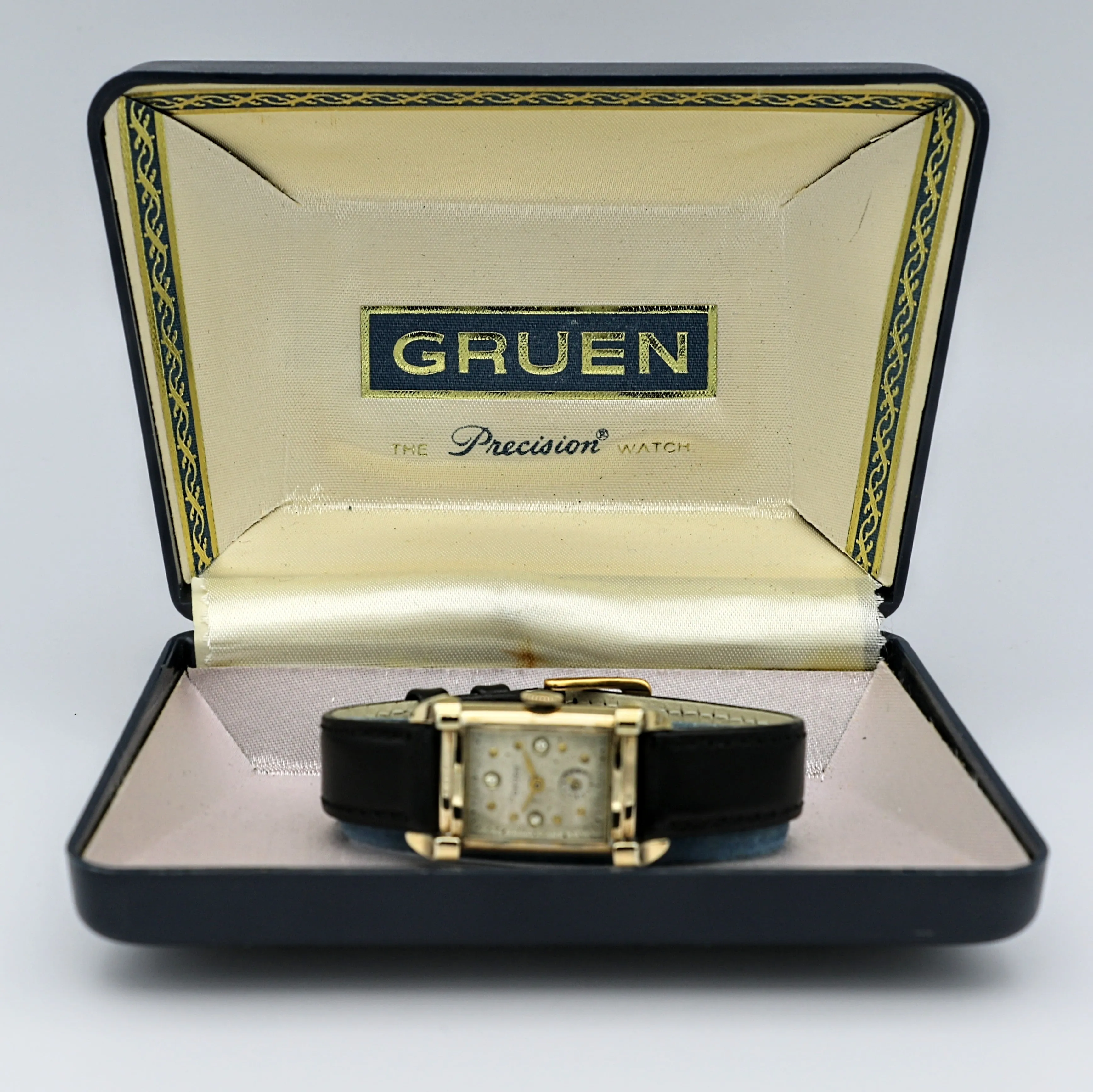 1940 GRUEN Watch Fancy Lugs - Diamond Dial Vintage Manual Wristwatch - In BOX!