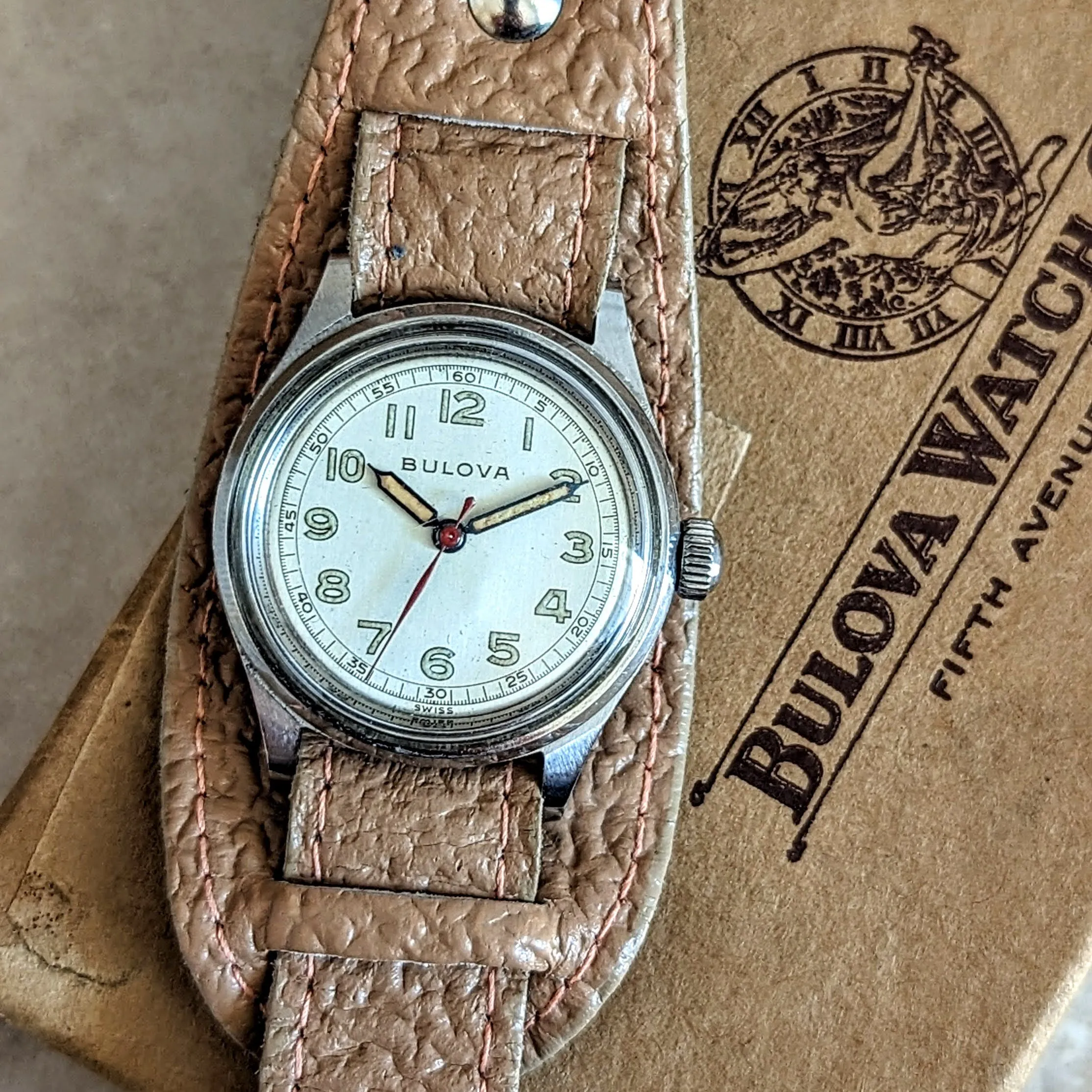 1944 BULOVA Watertite Service Wristwatch 17 Jewels Swiss Made Watch