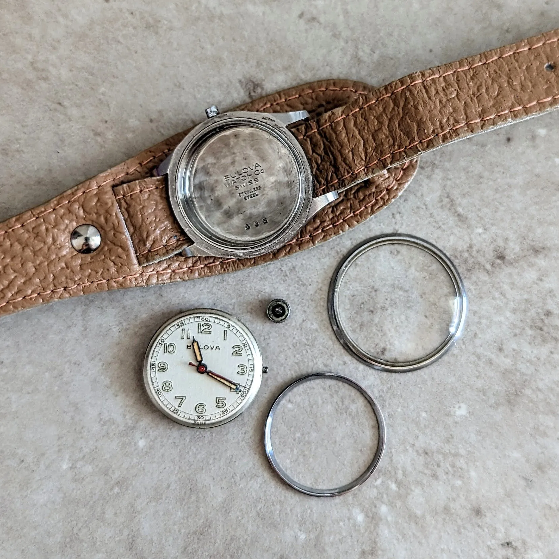 1944 BULOVA Watertite Service Wristwatch 17 Jewels Swiss Made Watch