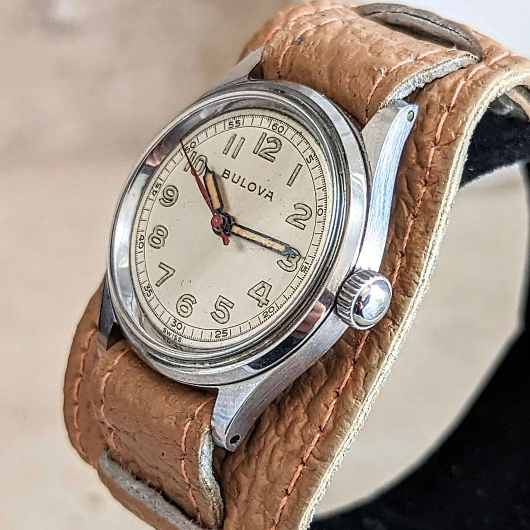1944 BULOVA Watertite Service Wristwatch 17 Jewels Swiss Made Watch