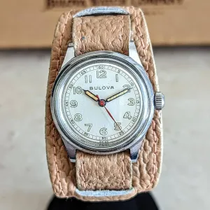 1944 BULOVA Watertite Service Wristwatch 17 Jewels Swiss Made Watch