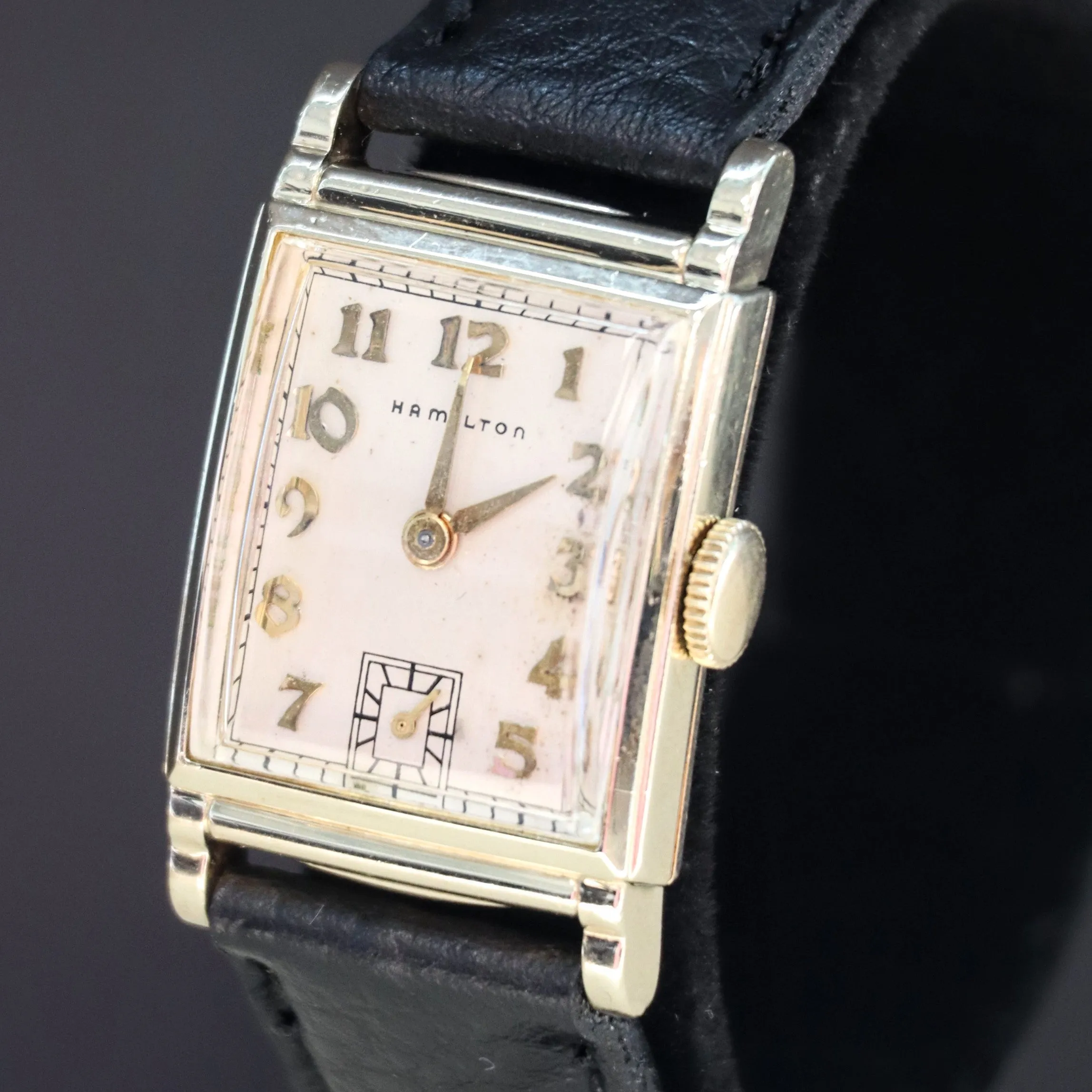 1949 HAMILTON Eaton Watch Cal. 980 17 Jewels Tank Case U.S.A. Made Wristwatch - In BOX!
