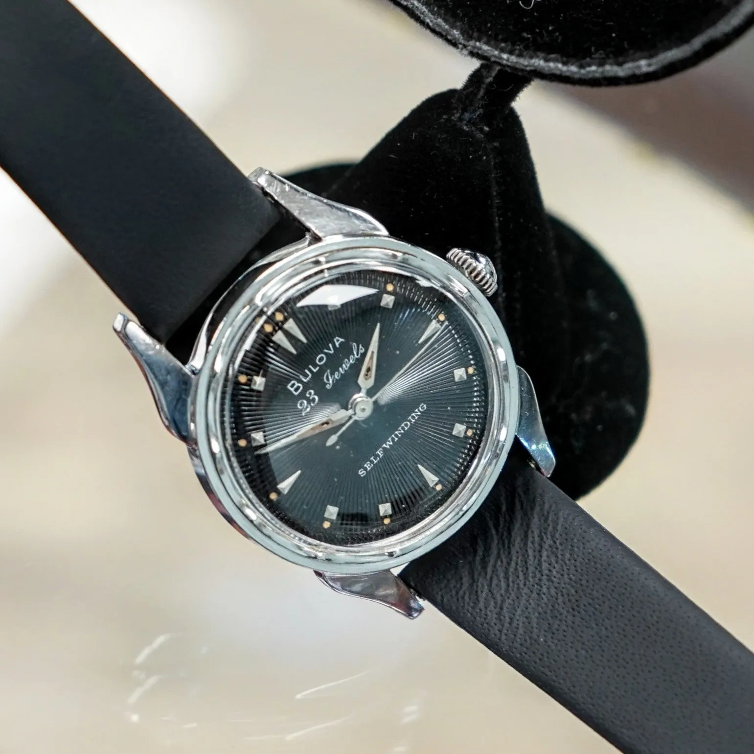 1957 BULOVA 23 "A" Selfwinding Watch 23 Jewels Cal. 10BPAC Black Dial Wristwatch