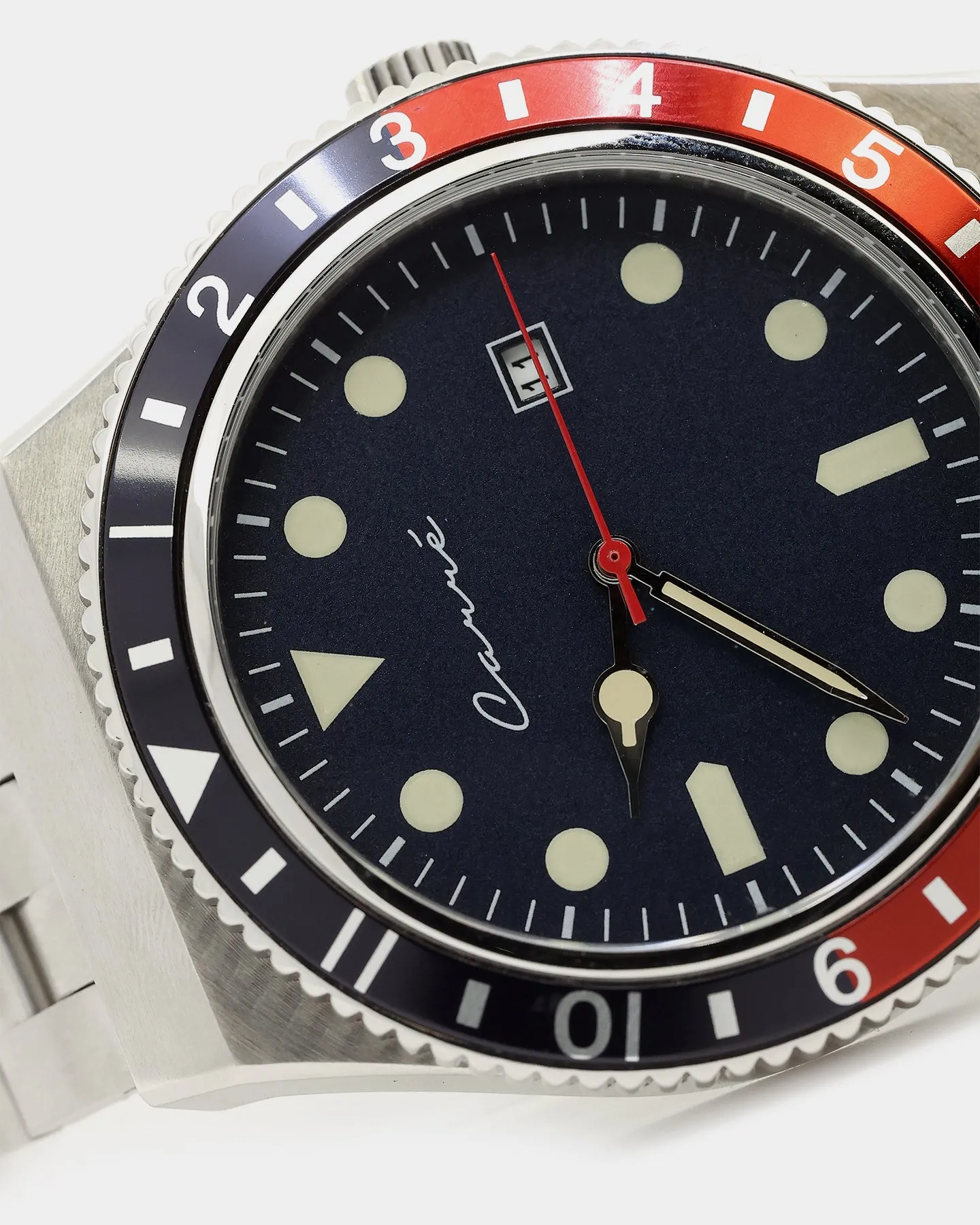 Carré Requiem Watch Red/Blue/Silver