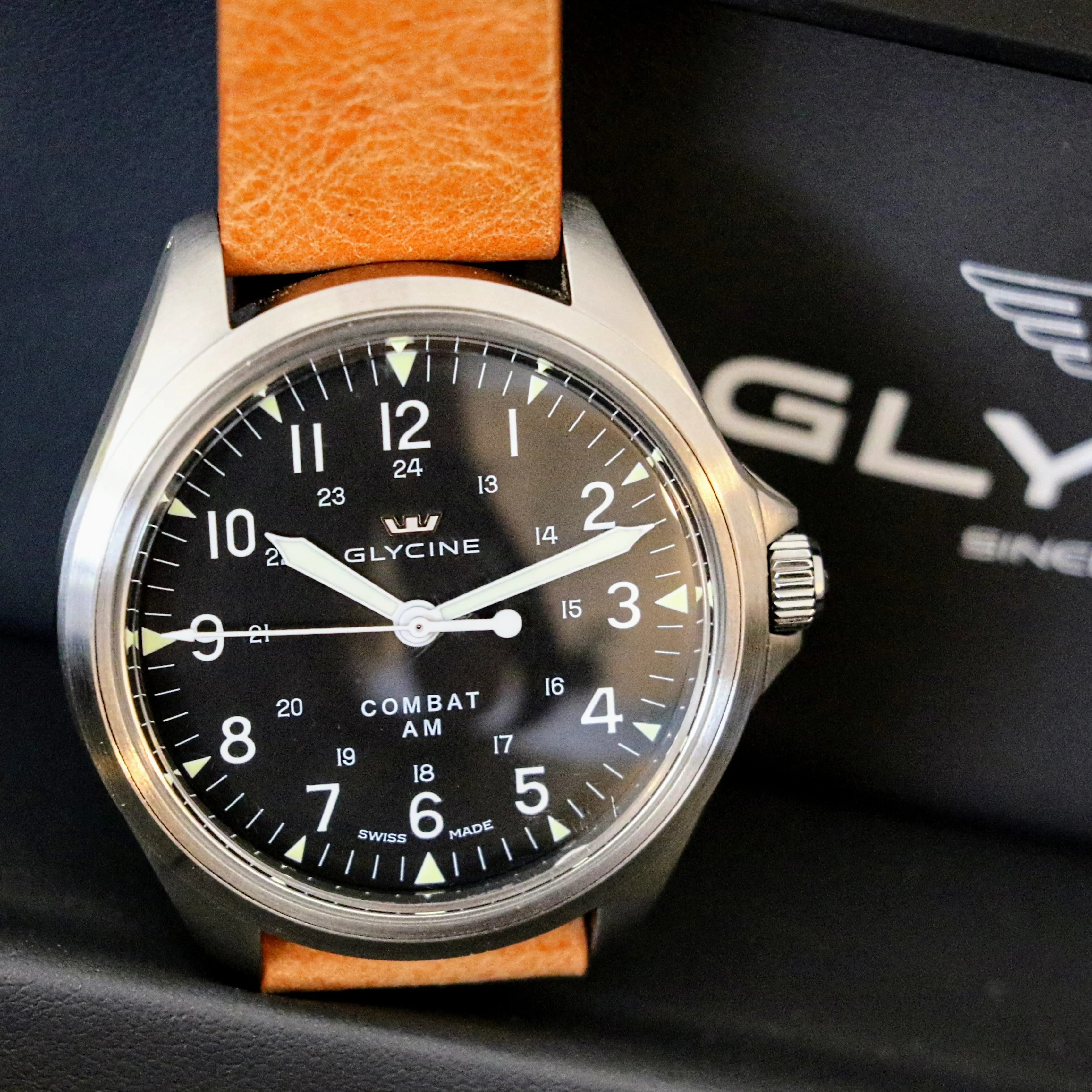 GLYCINE Combat AM Automatic Watch Ref GL0239 DEMO UNIT NEAR NOS! 2 STRAPS