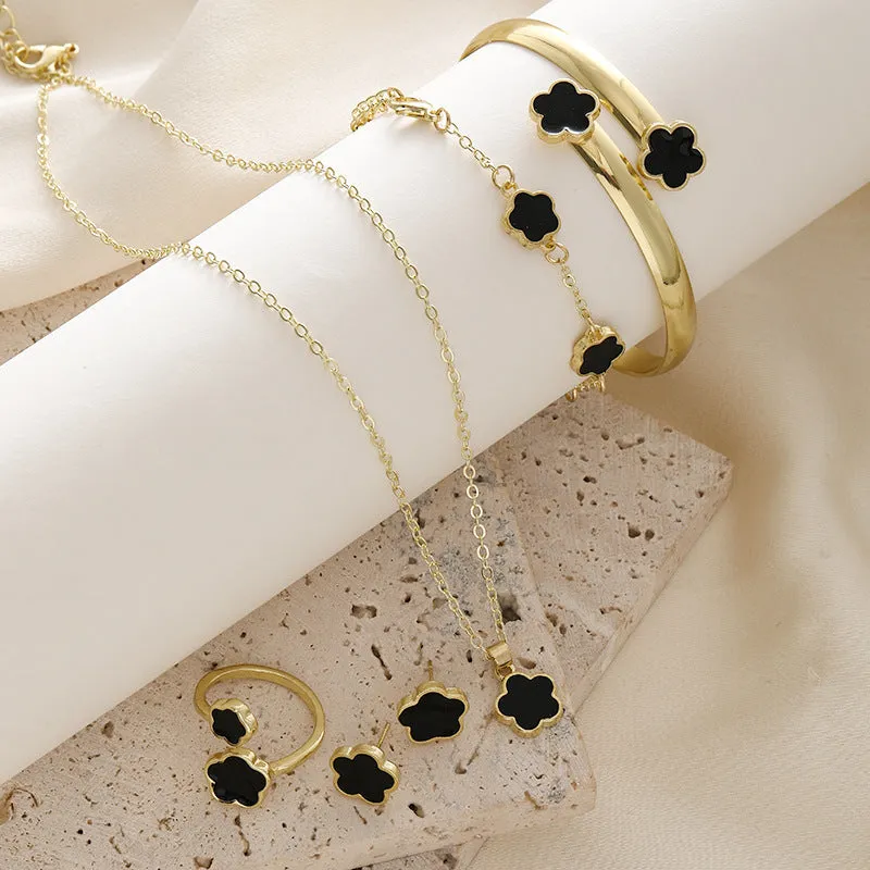 Lucky Flower Jewelry Set – 5-Piece Elegance