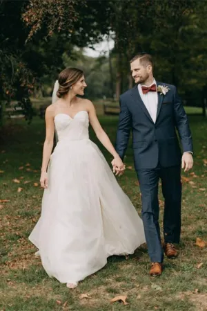Luolandi Minimalist A Line Strapless Sweetheart Tulle Lace Up Beach Wedding Dresses Beautiful