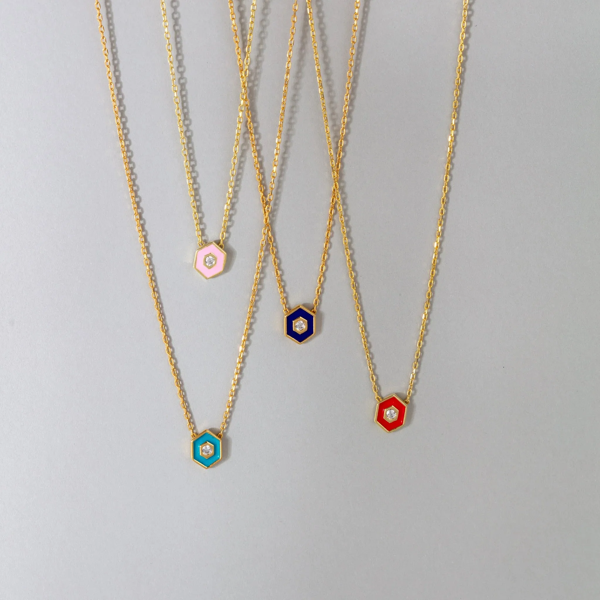 Minimalist Vivid Neclace