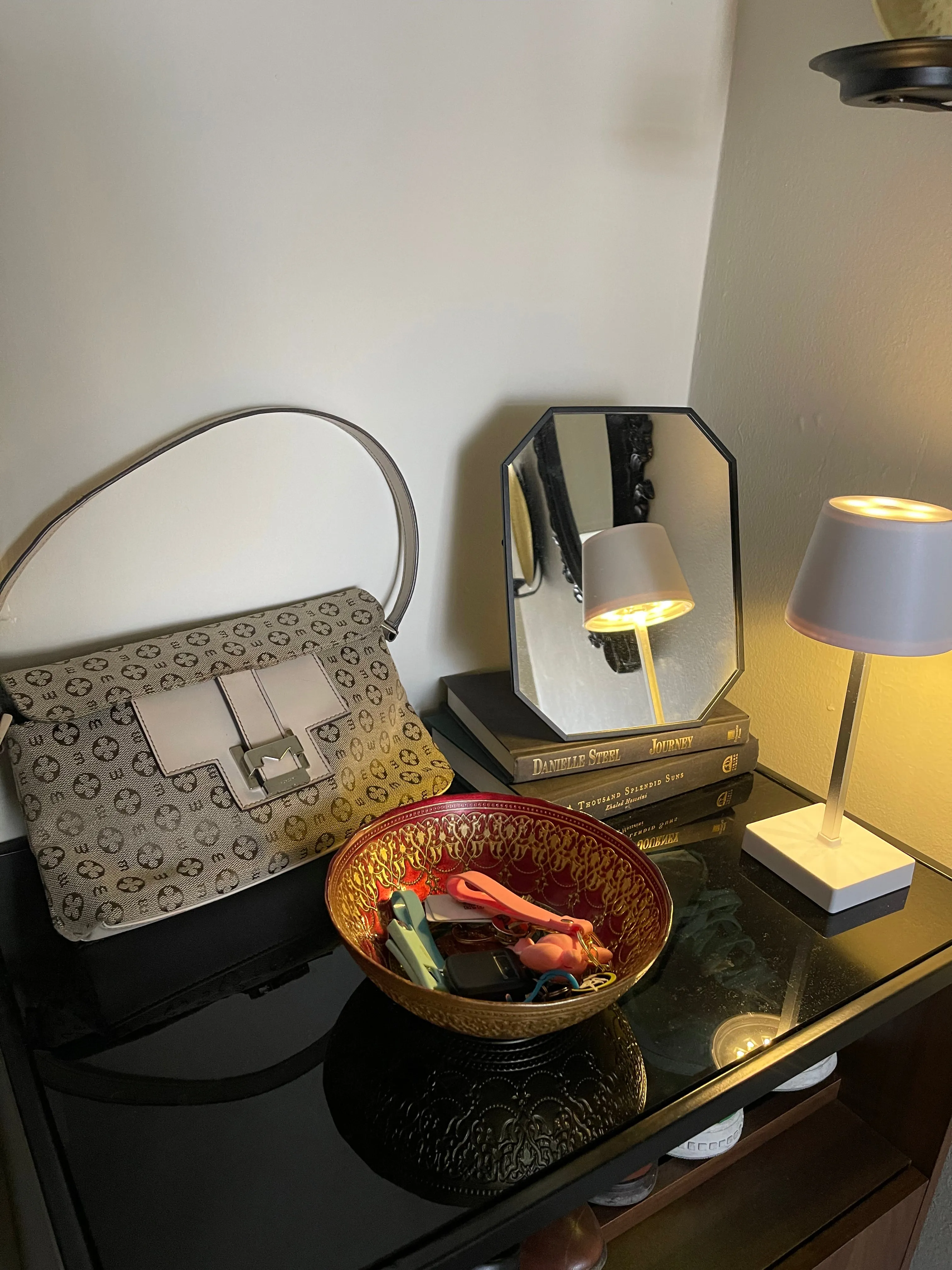MONDANI SHOULDER BAG