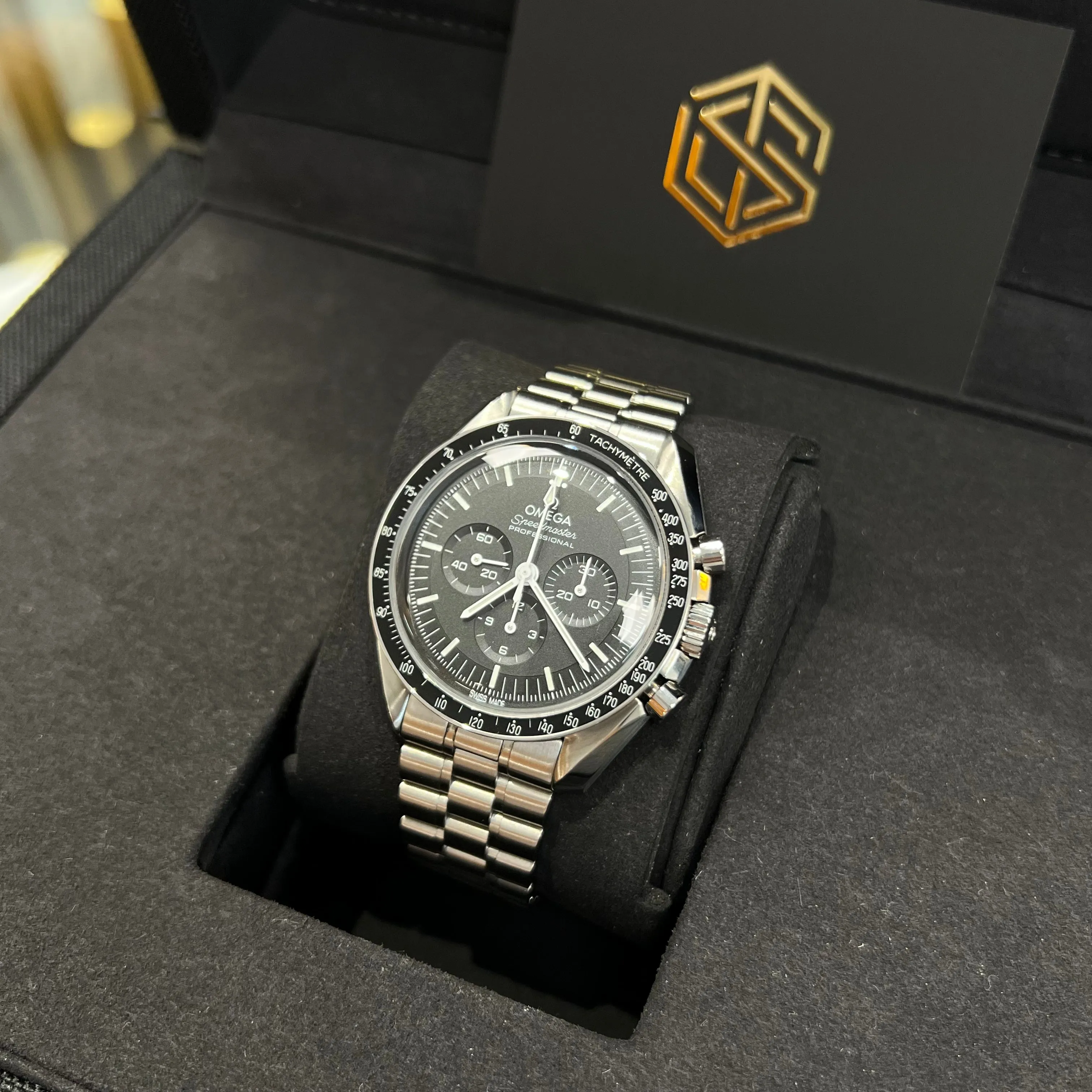 Omega 310.30.42.50.01.001 Speedmaster Moonwatch Professional 42mm 2021 Watch