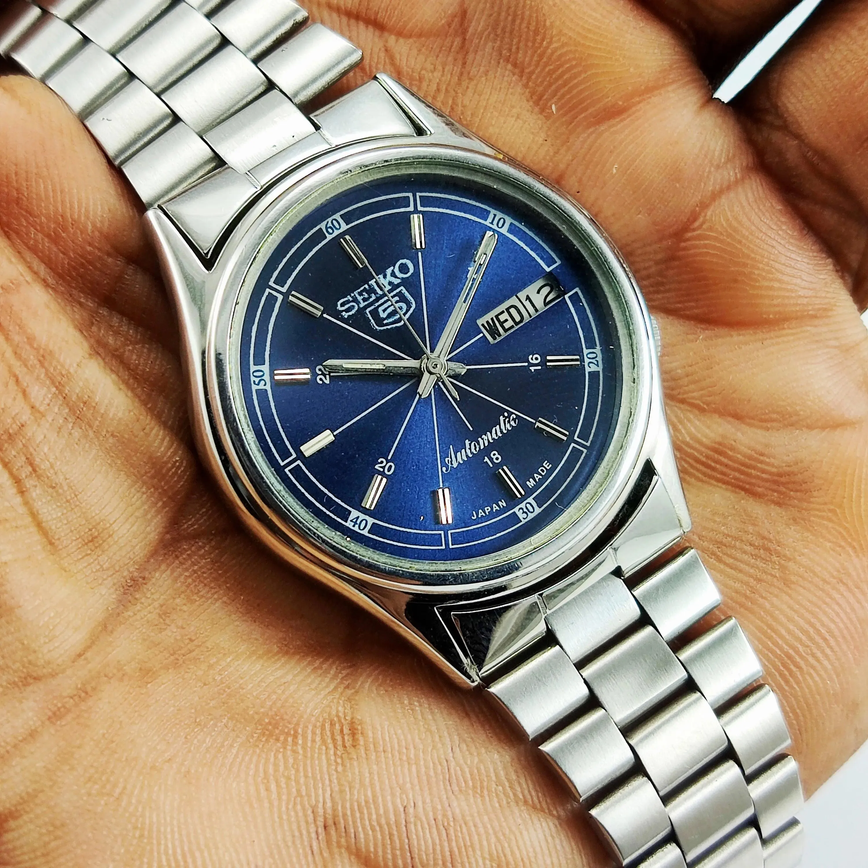Seiko 5 Automatic-7009A Blue Dial 17 Jewels Day Date Men's Wrist Watch