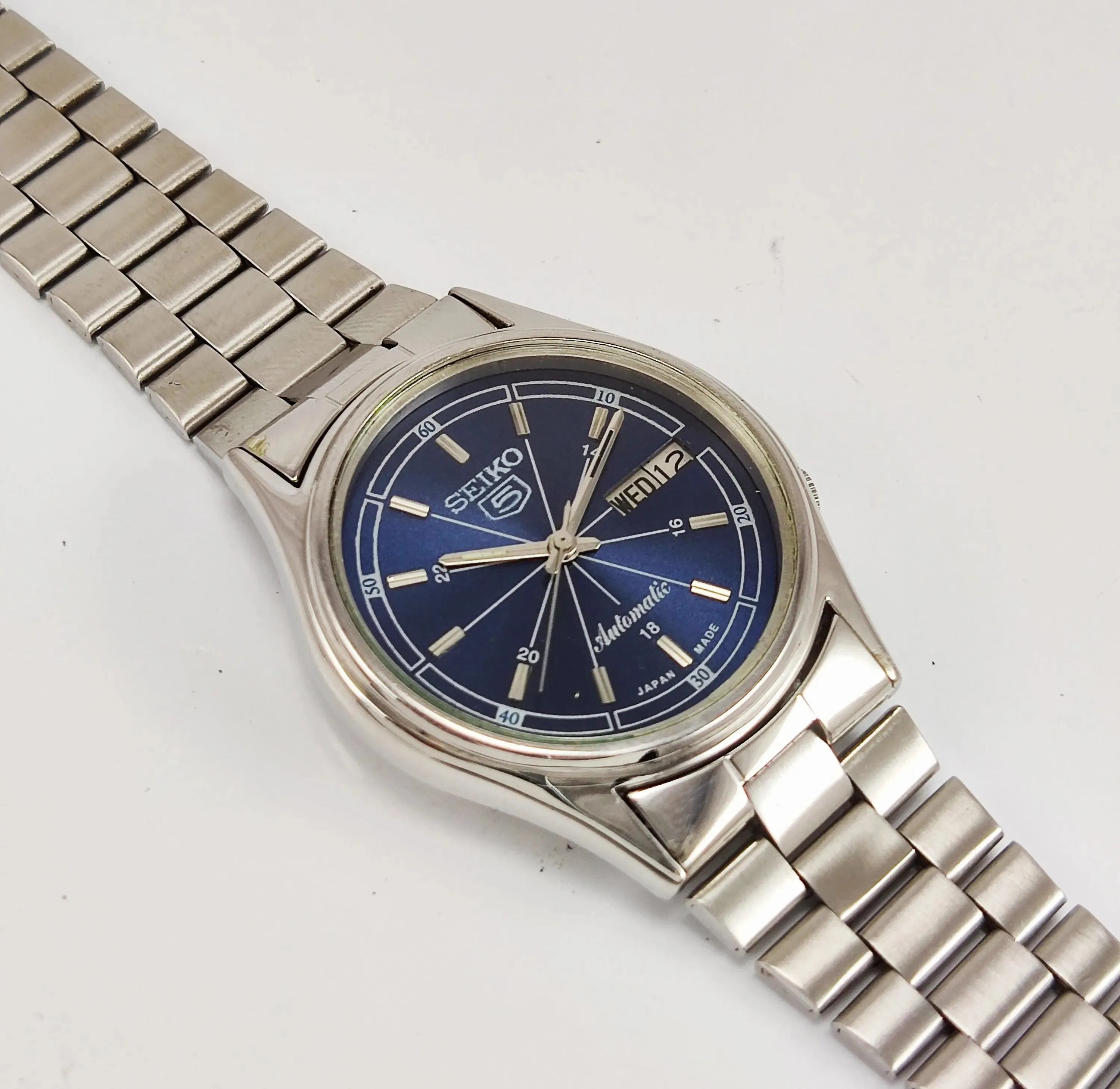 Seiko 5 Automatic-7009A Blue Dial 17 Jewels Day Date Men's Wrist Watch