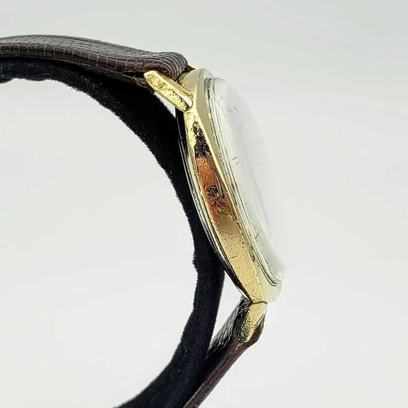 Vintage Wittnauer Wristwatch Swiss Caliber 11WSG2 17 Jewels Watch