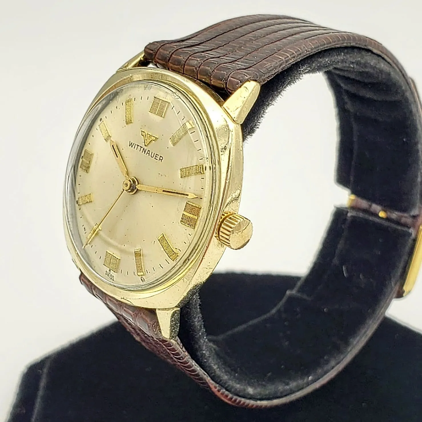 Vintage Wittnauer Wristwatch Swiss Caliber 11WSG2 17 Jewels Watch