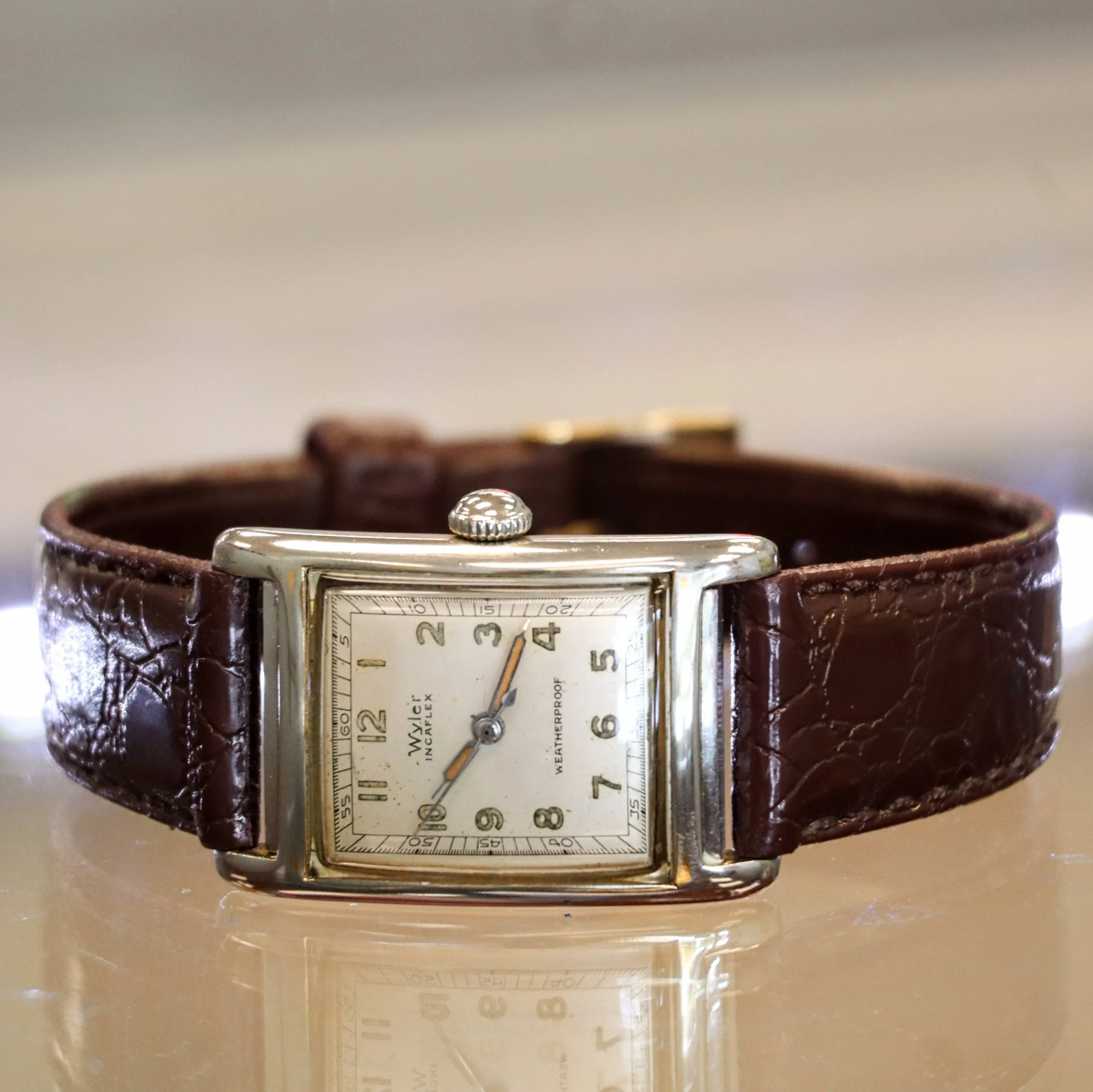 Vintage WYLER Incaflex Watch Mechanical Weatherproof Wristwatch Tank Case 23mm
