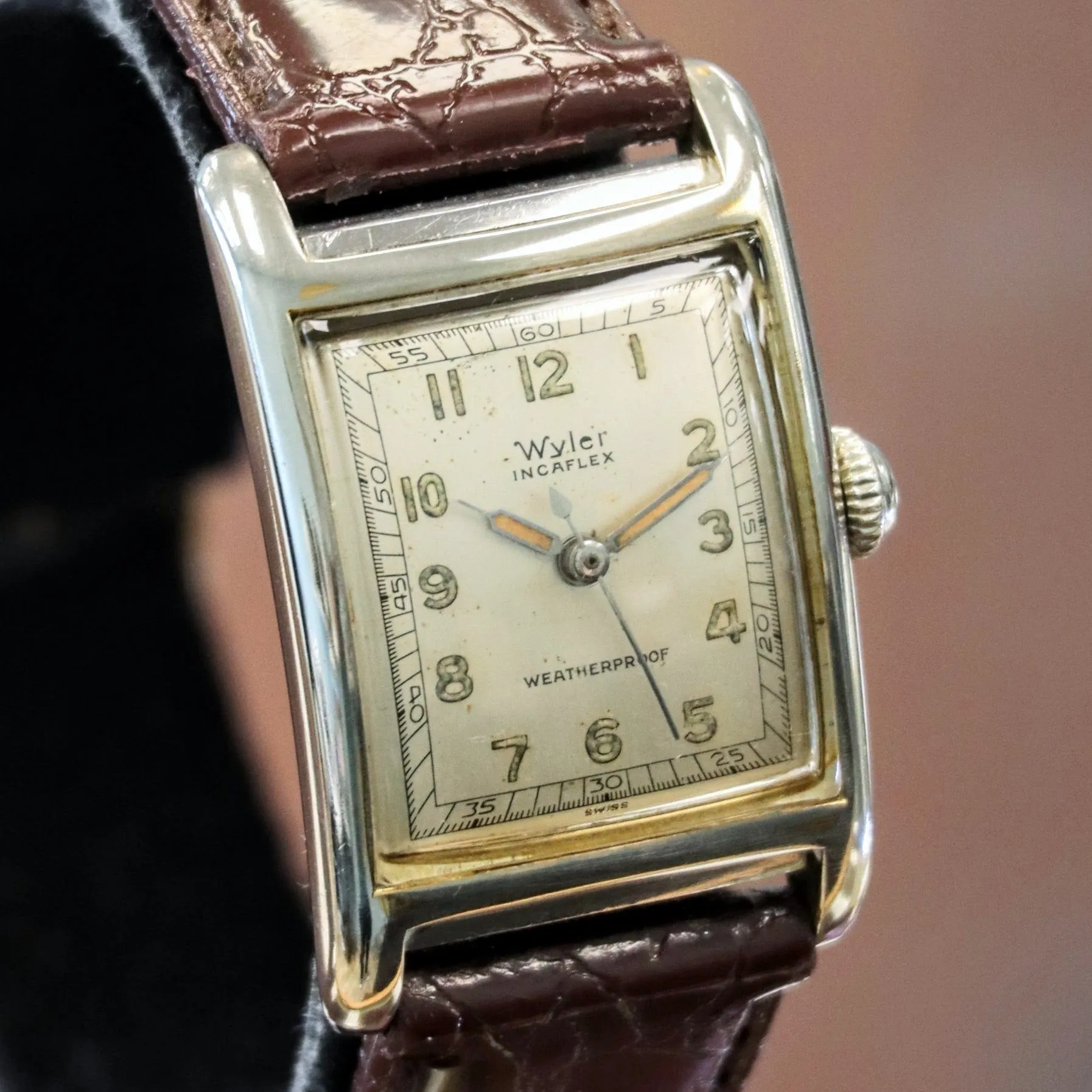 Vintage WYLER Incaflex Watch Mechanical Weatherproof Wristwatch Tank Case 23mm