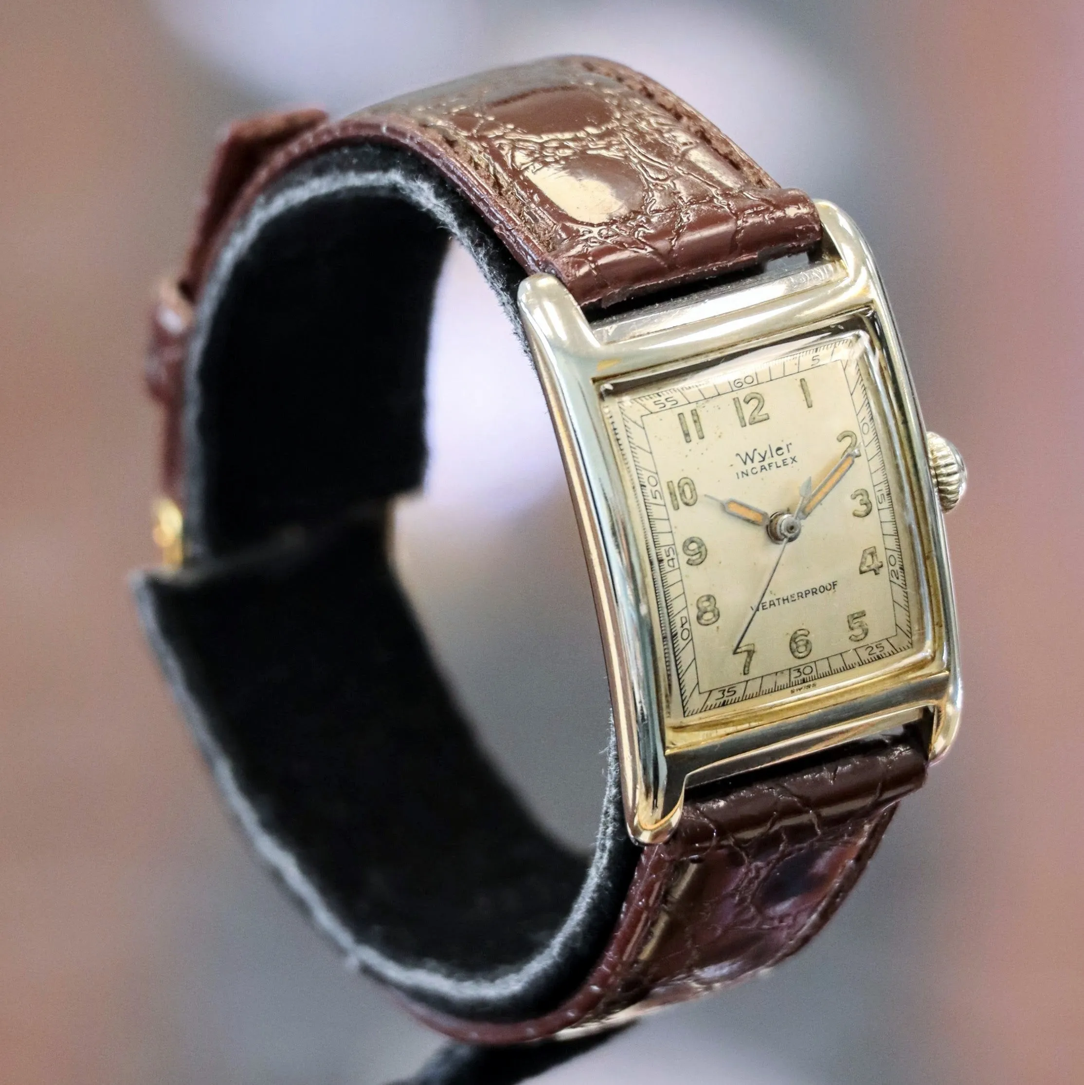 Vintage WYLER Incaflex Watch Mechanical Weatherproof Wristwatch Tank Case 23mm